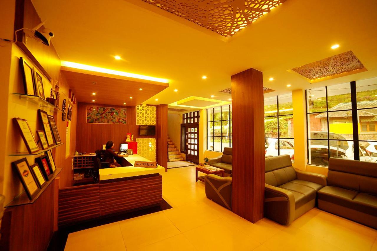 Hotel Lumino Dwellings à Munnar Extérieur photo