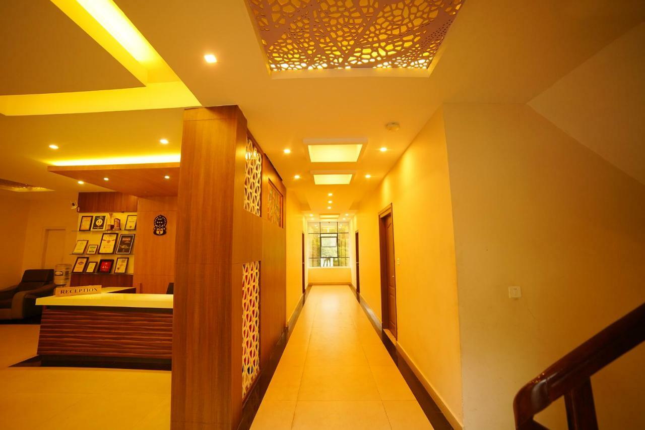 Hotel Lumino Dwellings à Munnar Extérieur photo