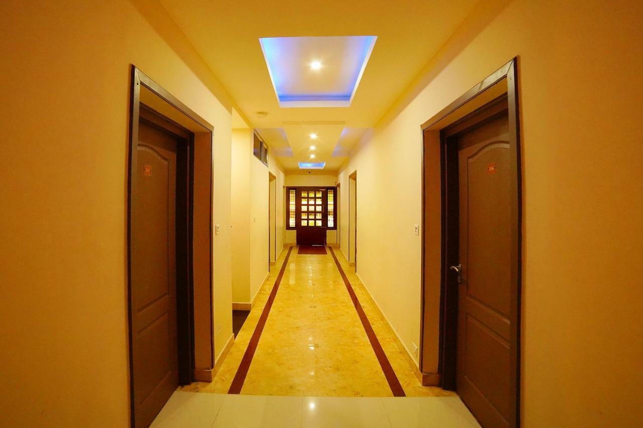 Hotel Lumino Dwellings à Munnar Extérieur photo